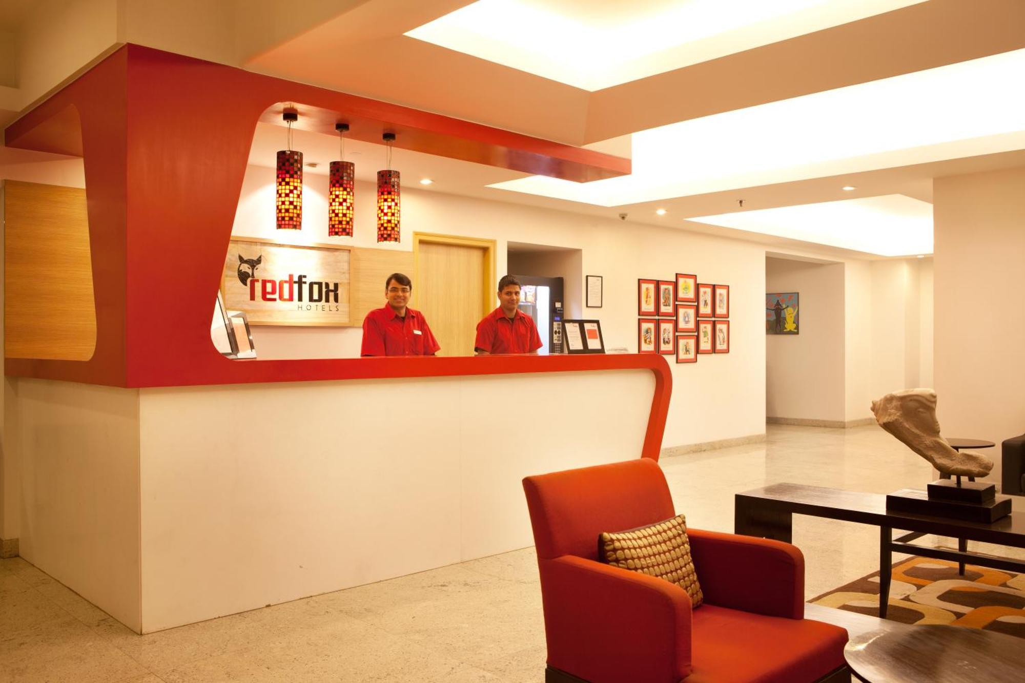Red Fox By Lemon Tree Hotels, East Delhi Extérieur photo