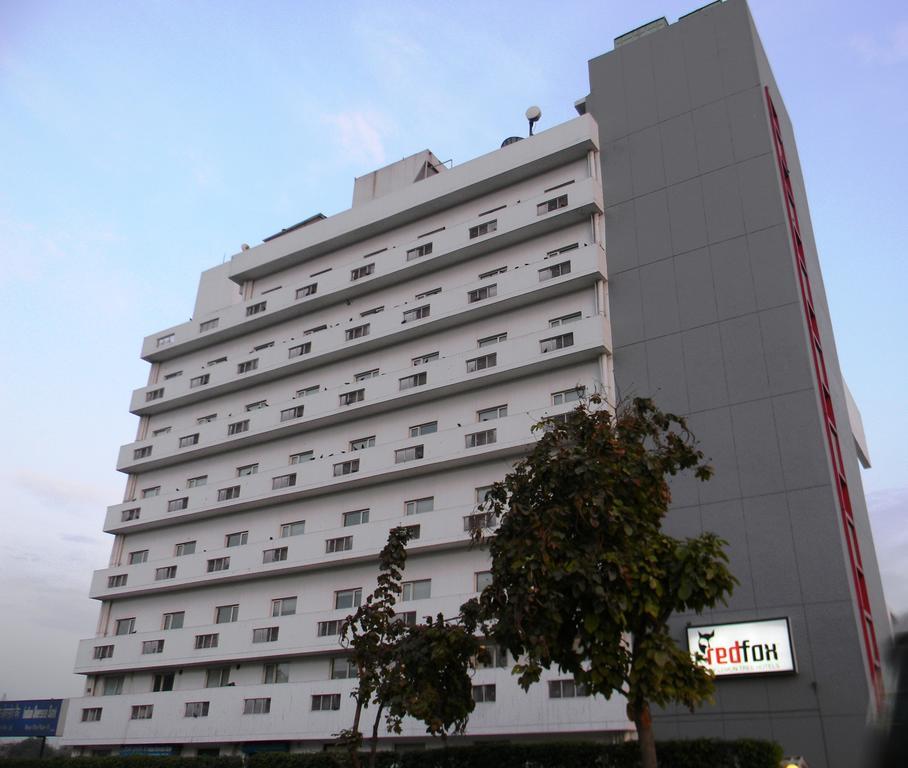 Red Fox By Lemon Tree Hotels, East Delhi Extérieur photo